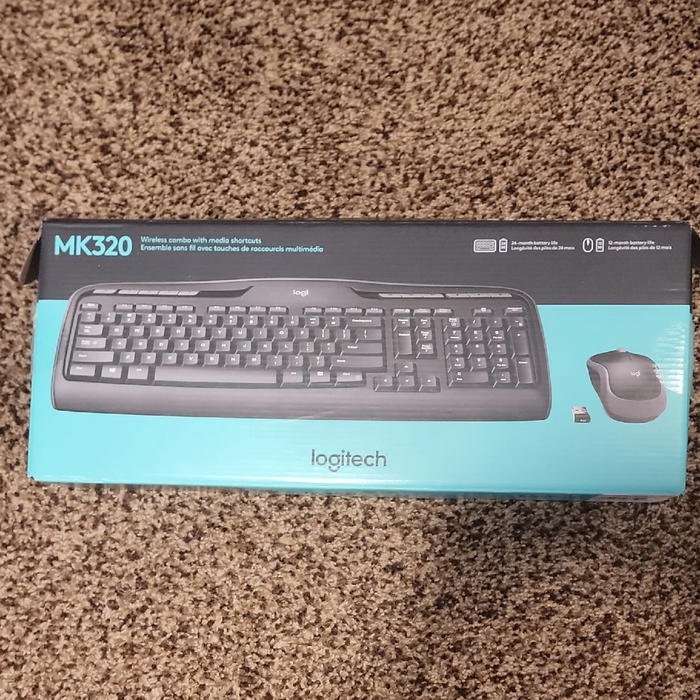 Logitech MK320 (920002836) Wireless Keyboard and Mouse Combo NEW